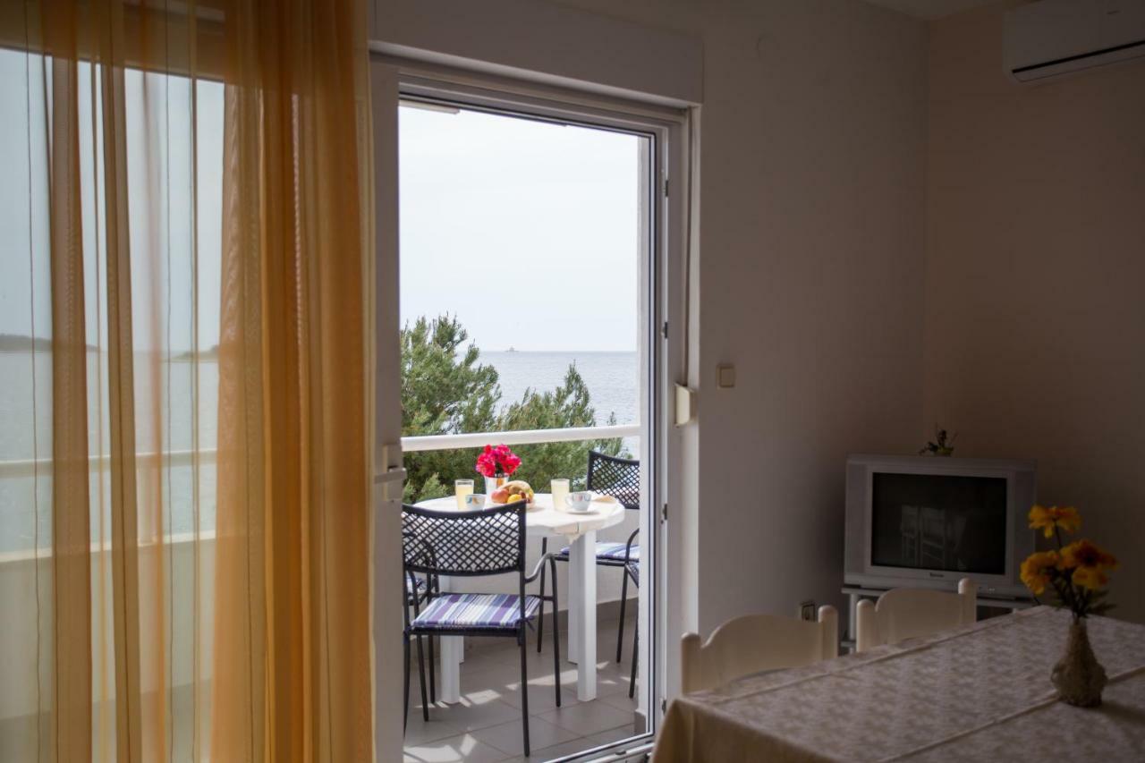 Apartments Gloria Primošten Esterno foto